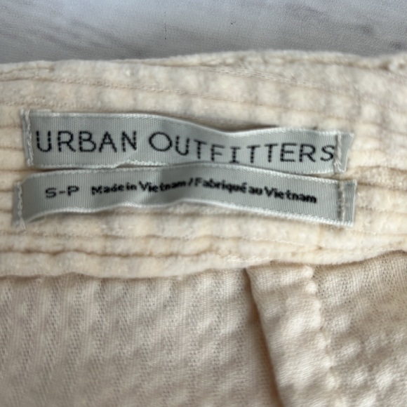 Urban Outfitters Ivory Courdory Mini Skirt NWT - SZ: Small - Picture 6 of 9